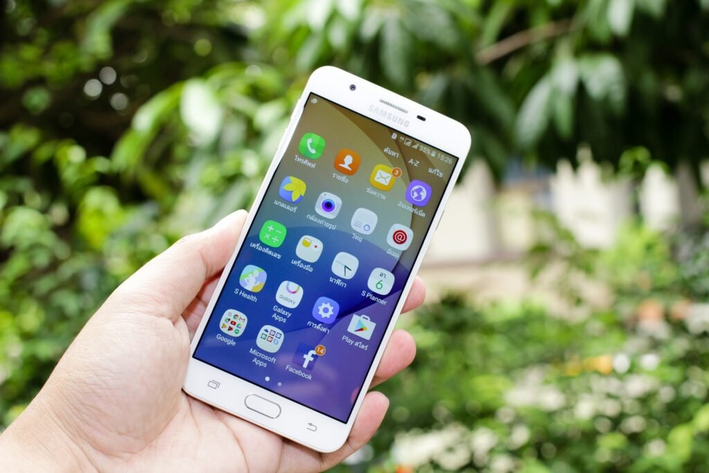 Best Budget Smartphone Under $100