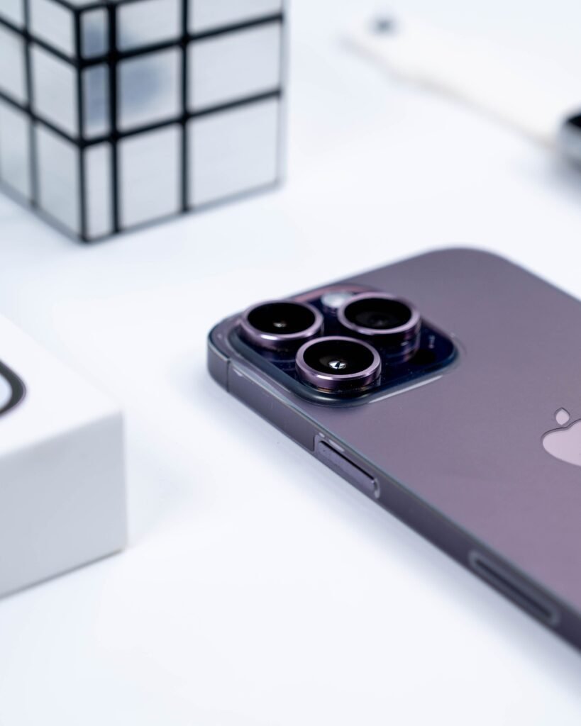 iPhone 14 Pro Max purple