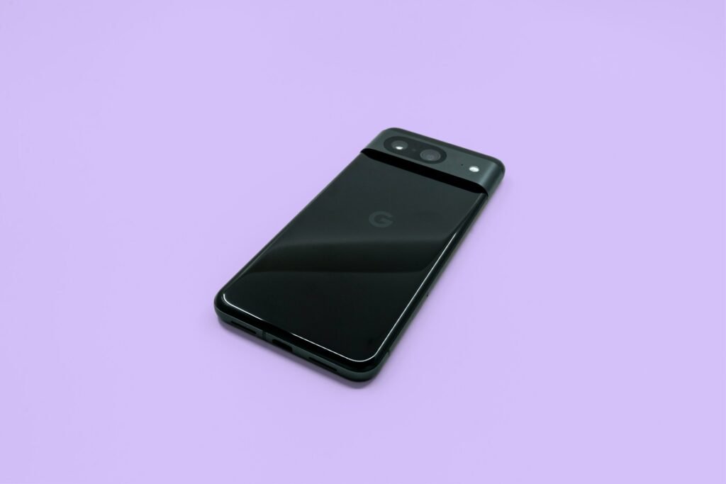 Google Pixel 8 vs 8 Pro